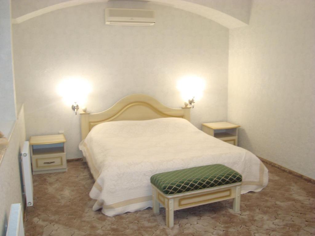 Veles Hotel Дніпро Екстер'єр фото
